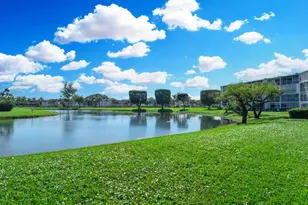 1018 Guildford A, Boca Raton, FL 33434 - Photo 19