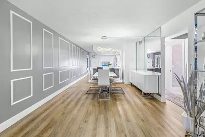 1018 Guildford A, Boca Raton, FL 33434 - Photo 13