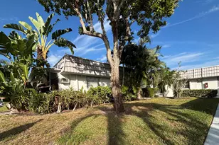 185 Valencia H, Delray Beach, FL 33446 - Photo 7