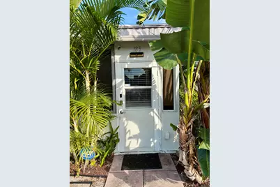 185 Valencia H, Delray Beach, FL 33446 - Photo 13