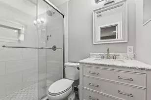 105 NE 2nd Pl, Dania Beach, FL 33004 - Photo 23