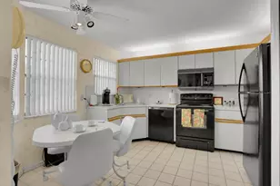 5881 Parkwalk Dr, Boynton Beach, FL 33472 - Photo 13