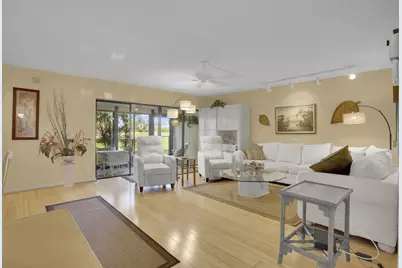 5881 Parkwalk Drive, Boynton Beach, FL 33472 - Photo 9