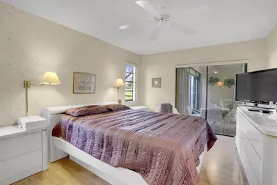 5881 Parkwalk Drive, Boynton Beach, FL 33472 - Photo 11