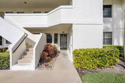 5881 Parkwalk Drive, Boynton Beach, FL 33472 - Photo 3