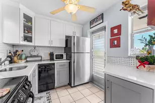 2161 NE 1st Ct, Boynton Beach, FL 33435 - Photo 7