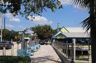 4984 SE Railway Ave, Stuart, FL 34997 - Photo 17