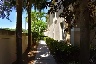 102 Lighthouse Cir, Tequesta, FL 33469 - Photo 17