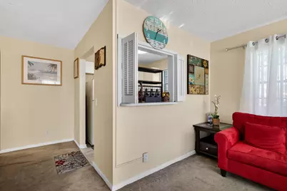 113 Windsor F, West Palm Beach, FL 33417 - Photo 5