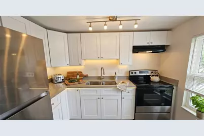 914 10th Street #C, West Palm Beach, FL 33401 - Photo 3