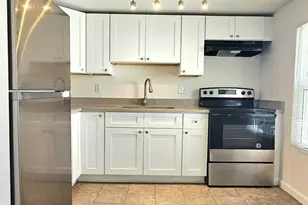 914 10th St, West Palm Beach, FL 33401 - Photo 5