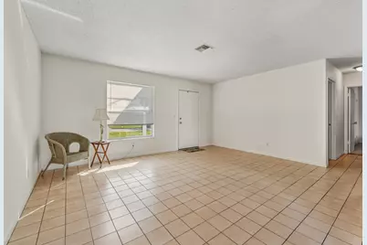 307 SE Husted Terrace, Port Saint Lucie, FL 34983 - Photo 5