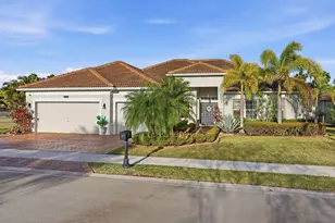 11490 SW Aventino Dr, Port Saint Lucie, FL 34987 - Photo 1