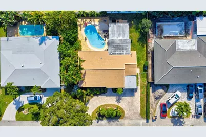 2220 NE 34th Court, Pompano Beach, FL 33064 - Photo 35