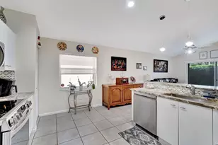 5670 Swaying Palm Ln, Boynton Beach, FL 33437 - Photo 19