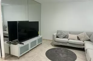 11507 SW 6th St, Sweetwater, FL 33174 - Photo 7