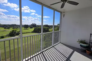 2950 N Palm Aire Dr, Pompano Beach, FL 33069 - Photo 17