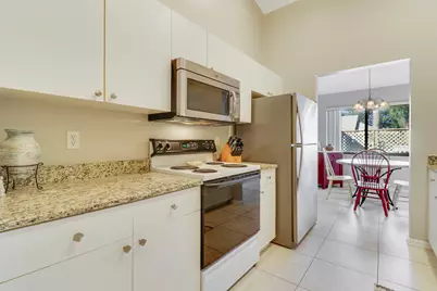 6179 SE Georgetown Place, Hobe Sound, FL 33455 - Photo 3