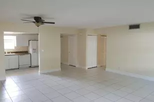 720 N Dixie Hwy, Lantana, FL 33462 - Photo 1