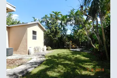 6608 SW 65th Street, Miami, FL 33143 - Photo 5