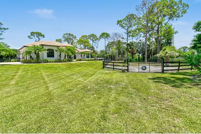 3251 SW Holly Lane, Palm City, FL 34990 - Photo 5