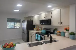 3178 Via Poinciana, Lake Worth, FL 33467 - Photo 5