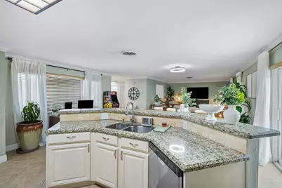 401 SE 14th Avenue, Pompano Beach, FL 33060 - Photo 7