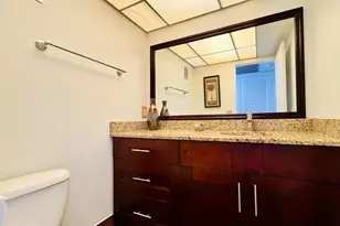 307 Wellington C, West Palm Beach, FL 33417 - Photo 5