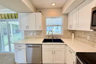 486 NE Solida Cir, Port Saint Lucie, FL 34983 - Photo 25