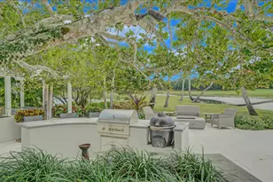 12990 Marsh Landing, Palm Beach Gardens, FL 33418 - Photo 13