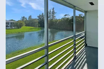 94 Northampton E, West Palm Beach, FL 33417 - Photo 3