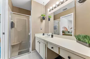 11 Meadows Dr, Boynton Beach, FL 33436 - Photo 11