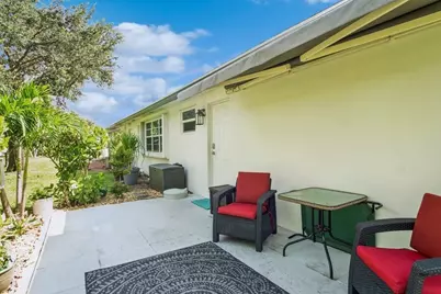 1230 S Drive Way #A, Delray Beach, FL 33445 - Photo 23