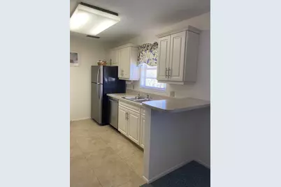 26 Lake Vista Trail E #201, Port Saint Lucie, FL 34952 - Photo 7