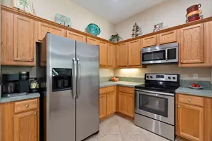 1014 NW Leonardo Cir, Port Saint Lucie, FL 34986 - Photo 11