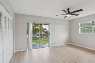 244 Camden J, West Palm Beach, FL 33417 - Photo 11