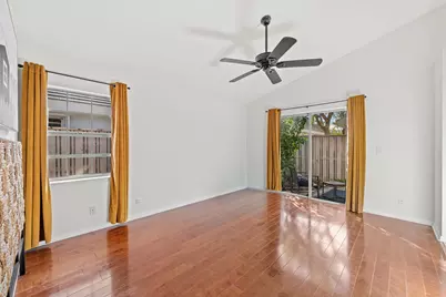 28 Governors Court, Palm Beach Gardens, FL 33418 - Photo 17