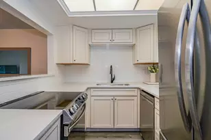 1901 Indian River Blvd, Vero Beach, FL 32960 - Photo 11