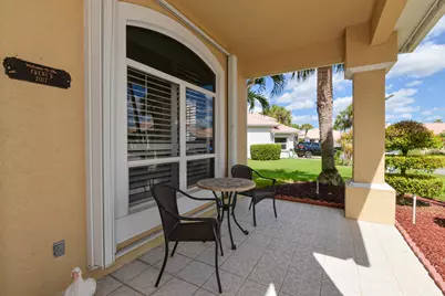 587 NW Lambrusco Drive, Port Saint Lucie, FL 34986 - Photo 5