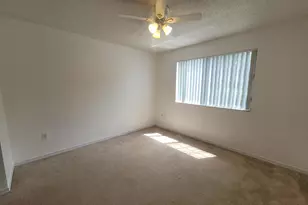 4163 N Haverhill Rd, West Palm Beach, FL 33417 - Photo 9