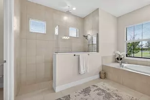 9218 Balsamo Dr., Palm Beach Gardens, FL 33412 - Photo 51