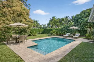 425 SW 10th St, Pompano Beach, FL 33060 - Photo 49