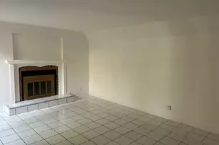 3502 Gardens E Dr, Palm Beach Gardens, FL 33410 - Photo 3