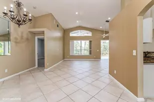 6427 SE Wild Olive Ln SE, Stuart, FL 34997 - Photo 5