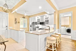 33 Harbour Isle Dr W, Fort Pierce, FL 34949 - Photo 11
