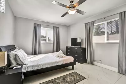 255 Glouchester Street, Highland Beach, FL 33487 - Photo 17