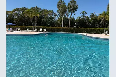 2911 Ashley Drive W #H, West Palm Beach, FL 33415 - Photo 17