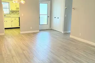 2911 Ashley Dr W, West Palm Beach, FL 33415 - Photo 3