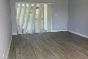 2911 Ashley Dr W, West Palm Beach, FL 33415 - Photo 27