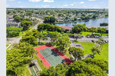 9563 W McNab Rd #206, Tamarac, FL 33321 - Photo 3